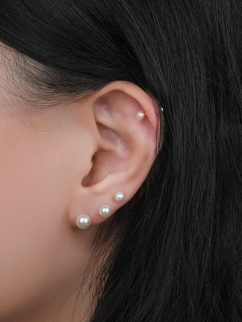 14K Gold Basic Pearl Internally Threaded Labret Piercing 20G