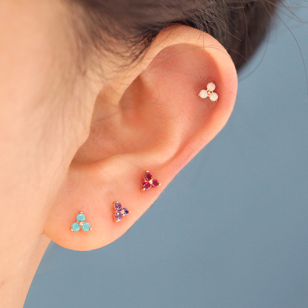 14K Gold Internally Threaded Triangle Cubic Labret Piercing 18G16G