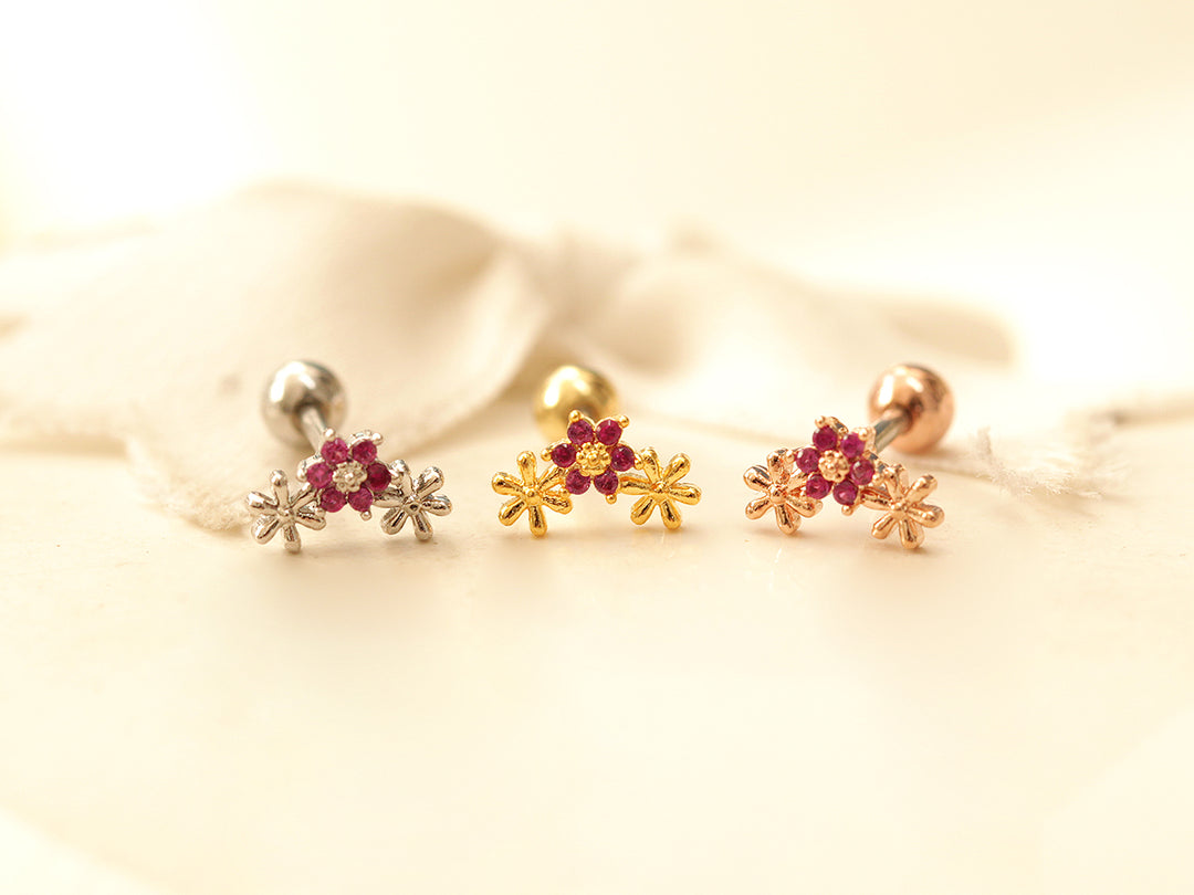 Mini Triple Daisy Piercing