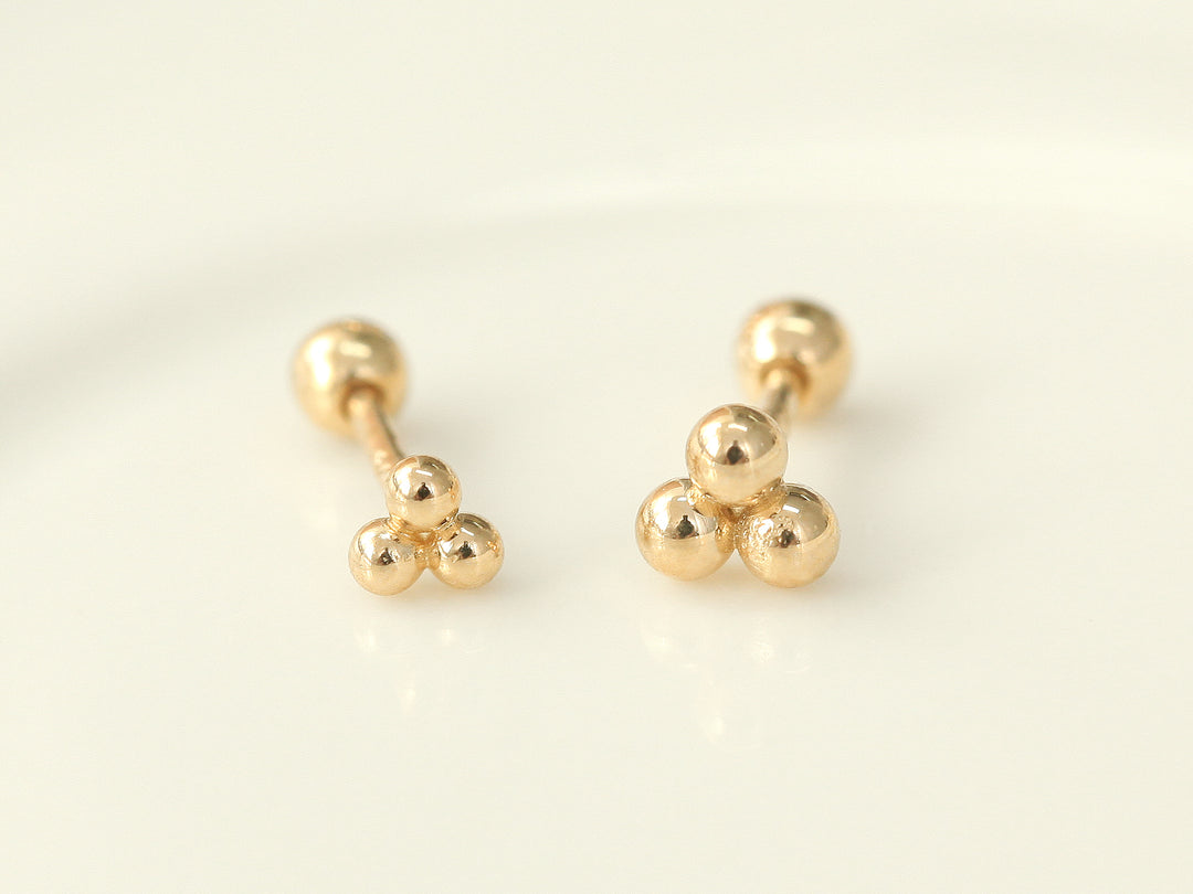 14K Gold Triangle Ball Labret Piercing S,M 18G16G
