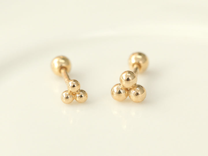 14K Gold Triangle Ball Labret Piercing S,M 18G16G