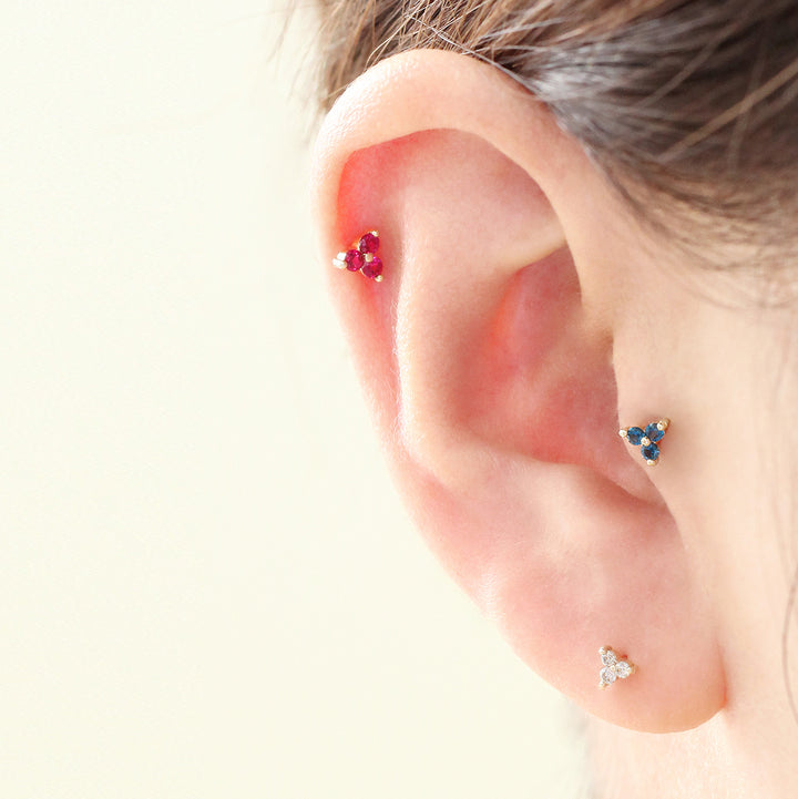 14K Gold Internally Threaded Triangle Cubic Labret Piercing 18G16G