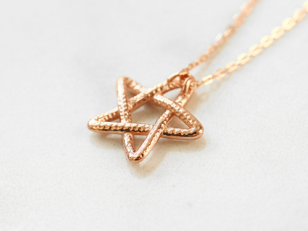 14K Gold Star Necklace