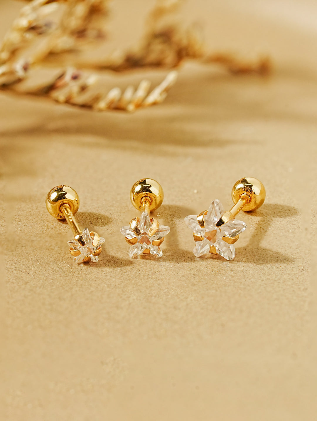 14K Gold Crystal Star Cartilage Earring 20G