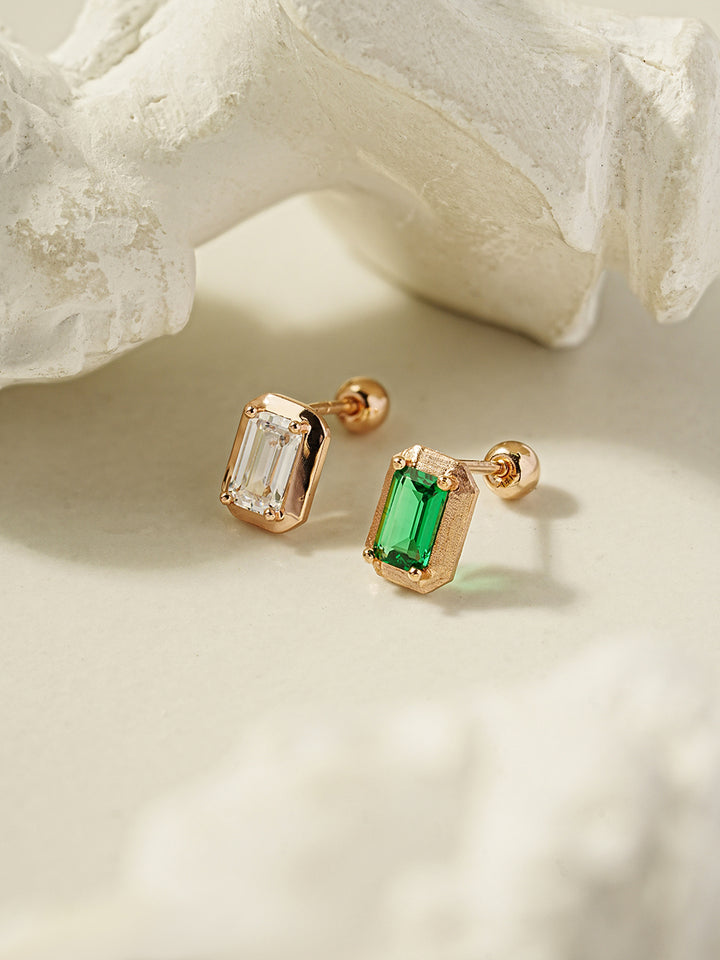 14K Gold Antique Baguette Cubic Cartilage Earring 20G18G16G