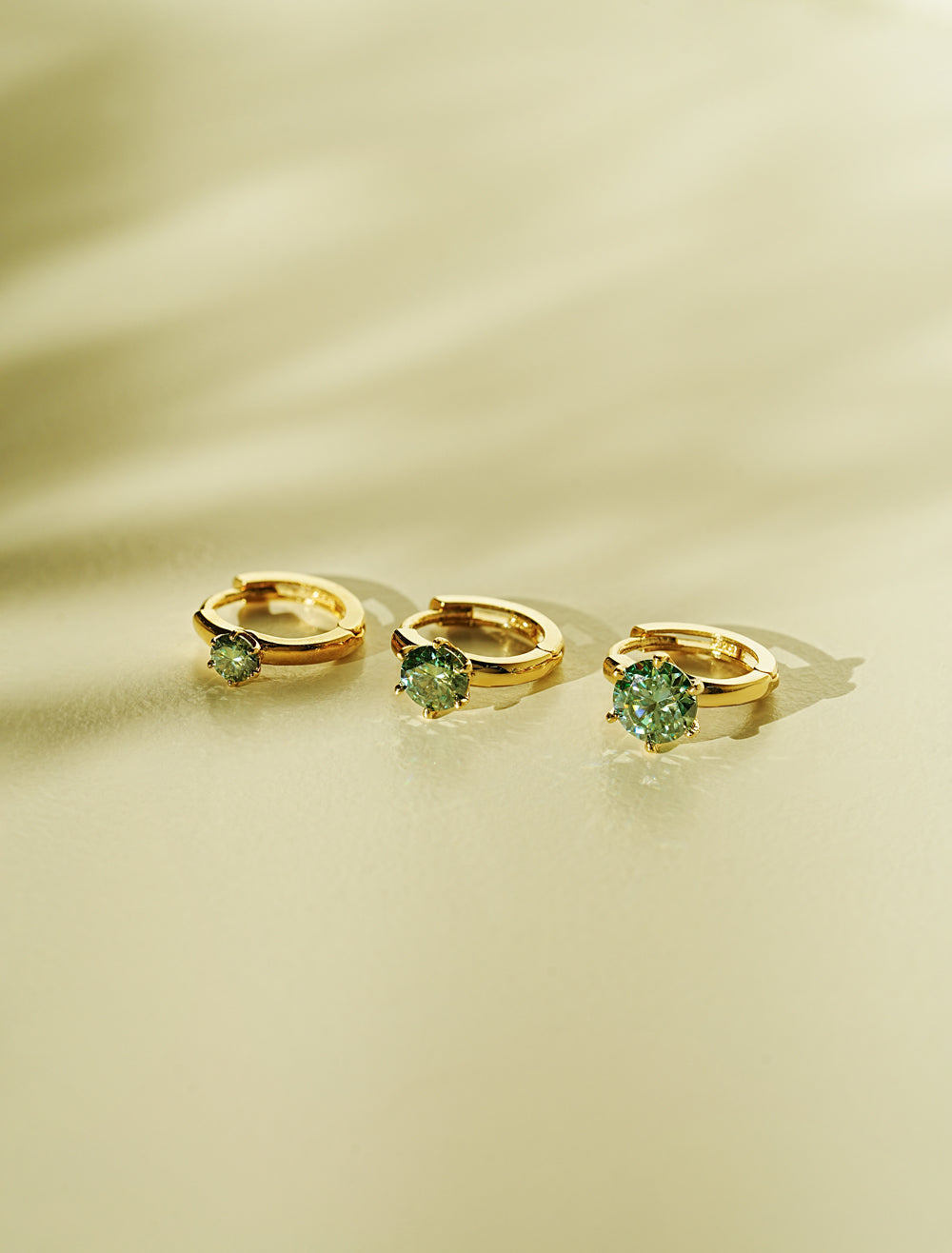 14K 18K Gold Moissanite Dia Color Cartilage Hoop Earring S,M,L