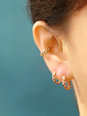 14K Gold Chain Conch Hoop Earring