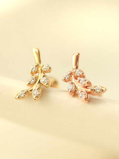 14K Gold Point Leaf Cartilage Earring 20G18G16G