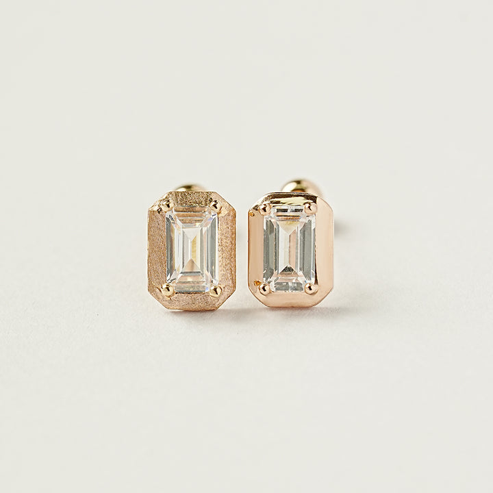 14K Gold Antique Baguette Cubic Cartilage Earring 20G18G16G