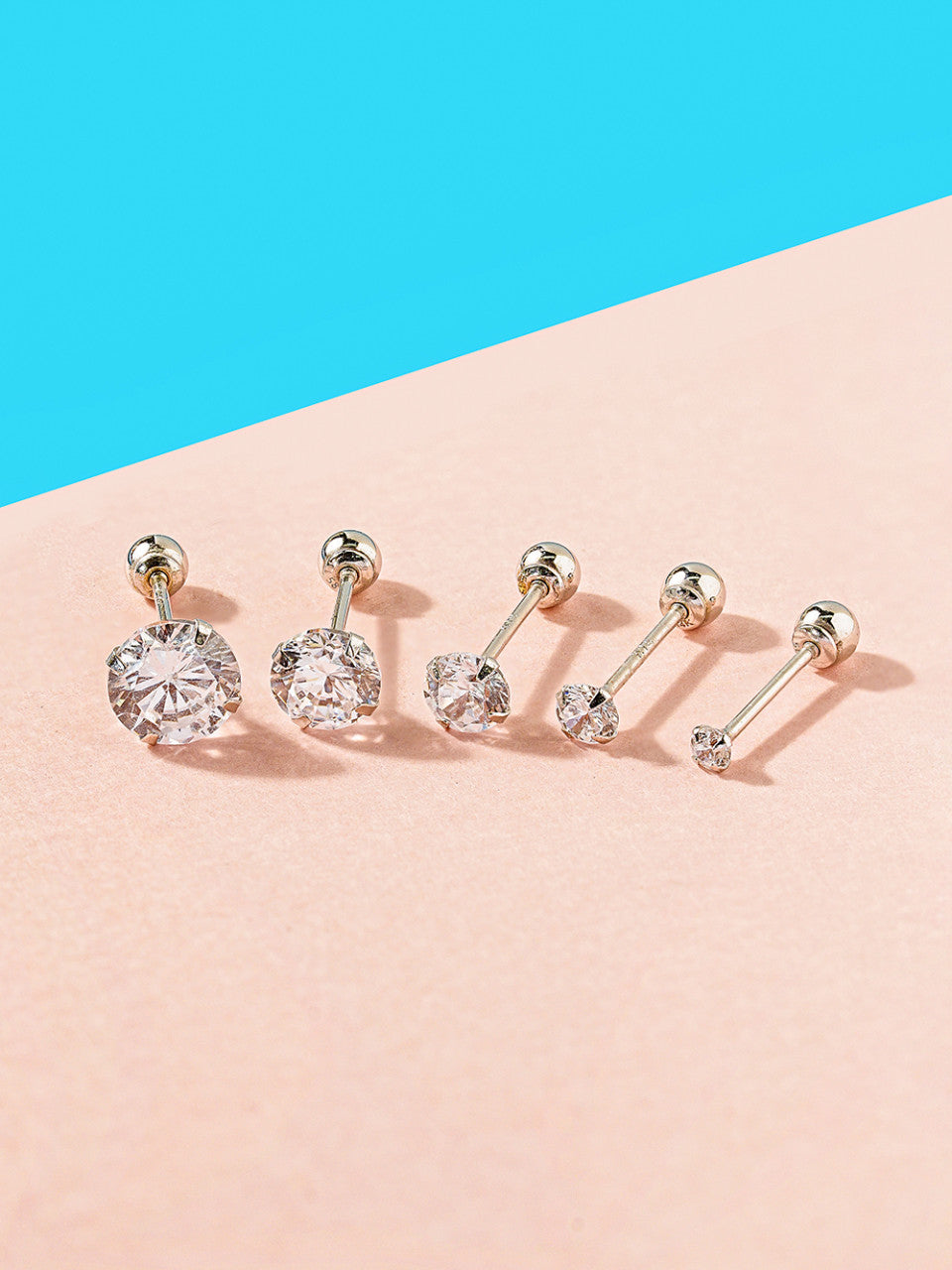 14K Gold Daily Cubic Cartilage Earring 20G