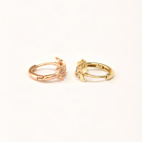 14K Gold Leaf Cubic Conch Hoop Earring