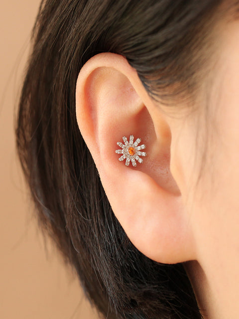 14K gold Cubic Daisy cartilage earring 20g