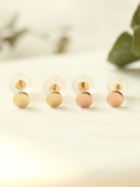 Minimalist Earrings with Diamonds in Yellow Gold | KLENOTA