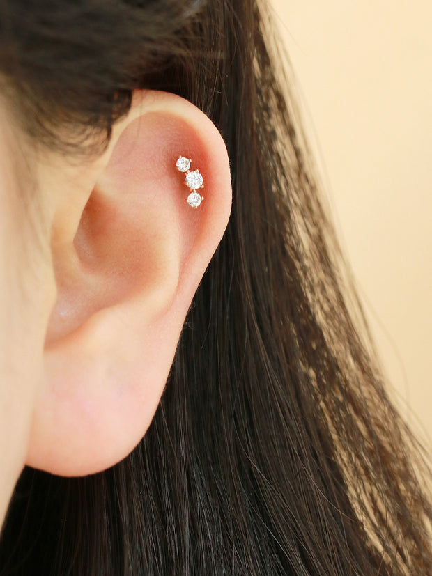 14K gold Cubic Curve cartilage earring 20g