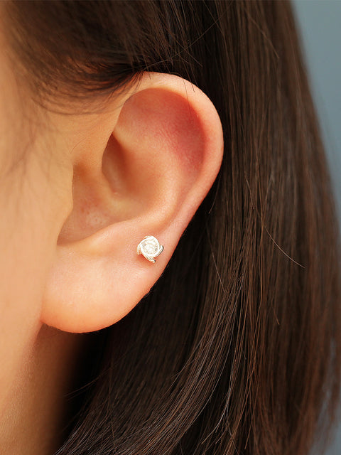925 Silver tornado Cubic cartilage earring 16g