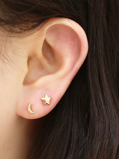 14K Gold Moon & Star Cartilage Earring 20g