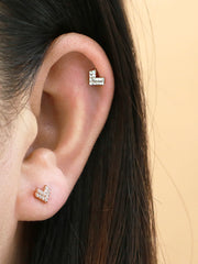 Double V Cubic Piercing