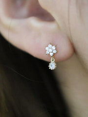 14K Gold Lovely Flower Drop Cartilage Earring 18g16g