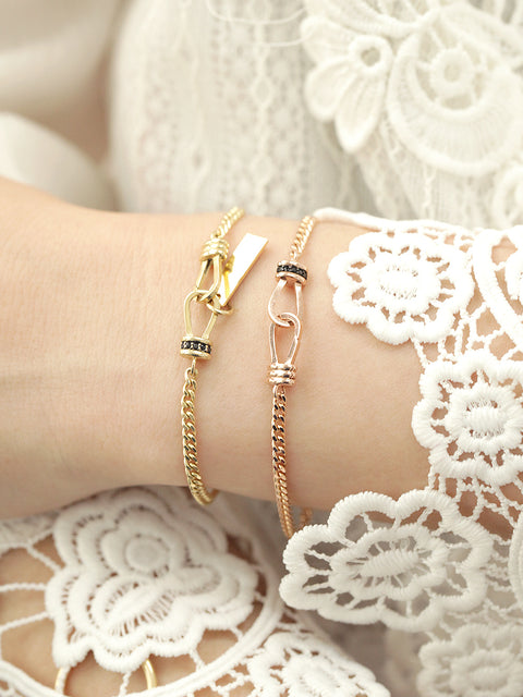 14K Gold Knot Chain Bracelet