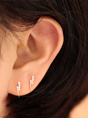 14K gold Cubic Thunder cartilage earring 20g