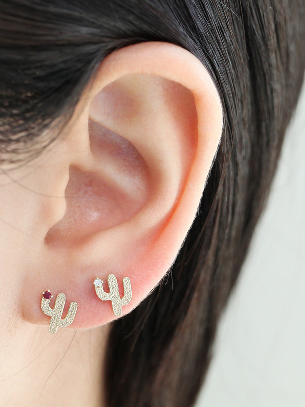 14K Gold Cactus Cartilage Earring 18g16g