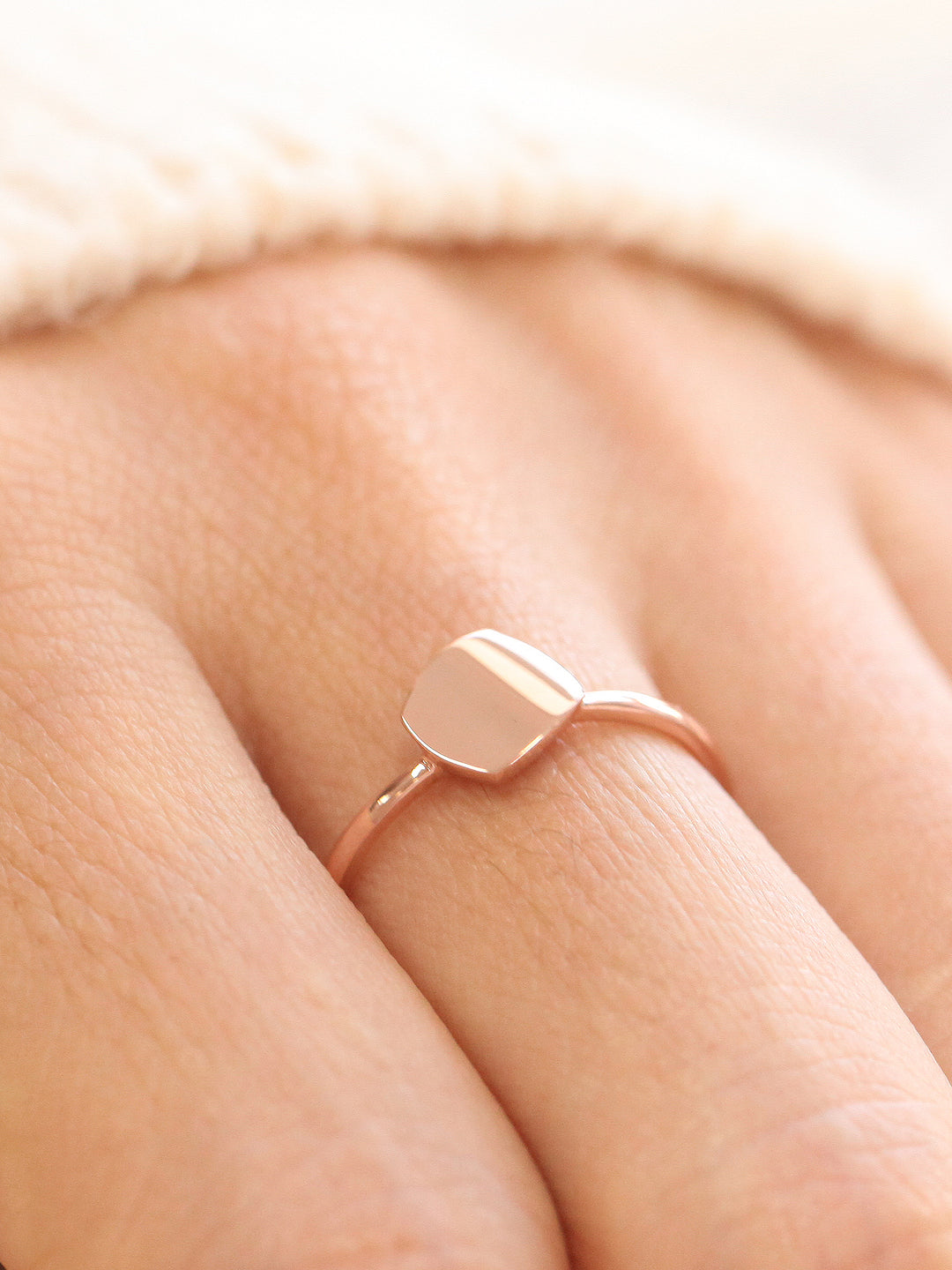 14K 18K Gold Modern Square Ring – MinimalBijoux