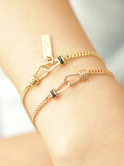 14K Gold Knot Chain Bracelet