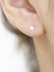 14K Gold Daily Cubic Cartilage earring 20g