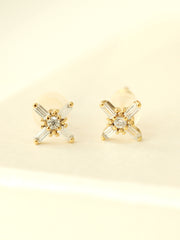 Cross Tepa Cubic Earring