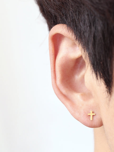 14K gold Cross cartilage earring 20g