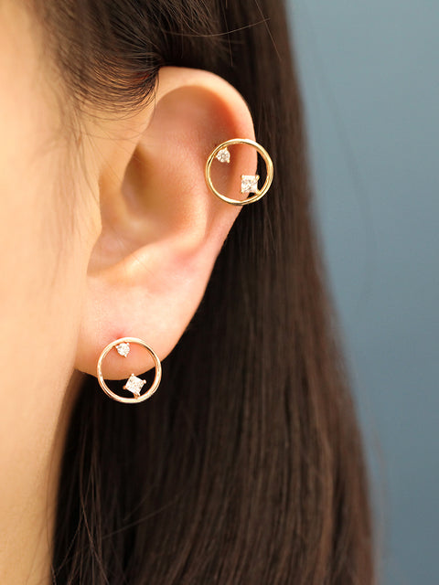 14K Gold Circle Point Cubic Cartilage Earring 20G18G