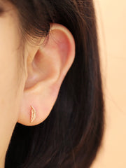 14K gold LEAF cartilage earring 20g