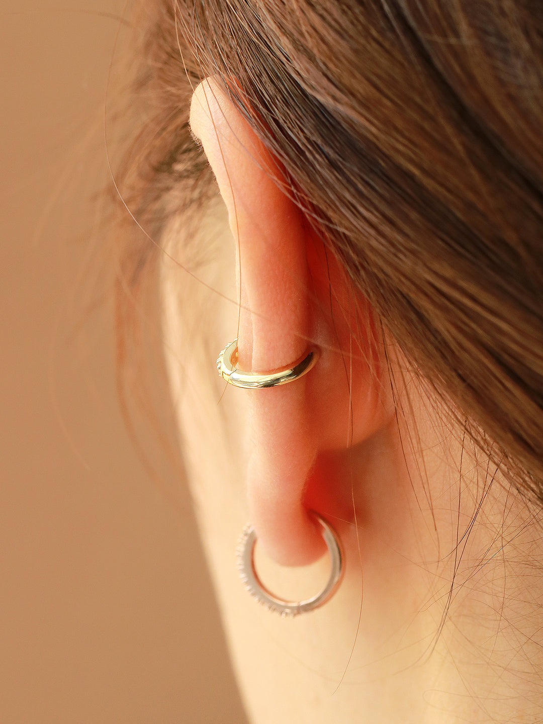 14K gold Conch Hoop earring 16g – MinimalBijoux - Main Image