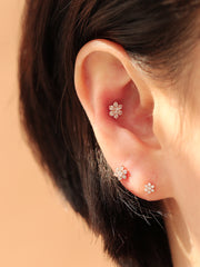 14K gold Lovely Flower cartilage earring 20g