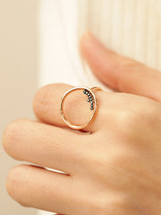 14K Gold Blue Diamond Circle Ring