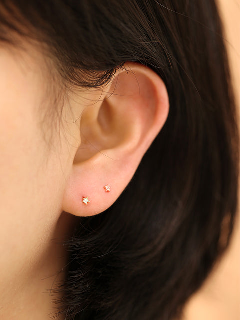 14K gold Mini Cubic Star cartilage earring 20g