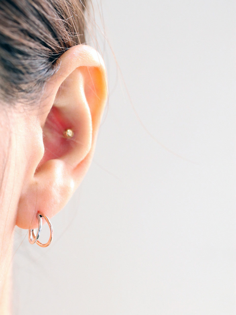 14K Gold 2 Line Circle Hoop Earring