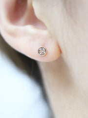 14K Gold Black Round Cartilage Earring 18G16G
