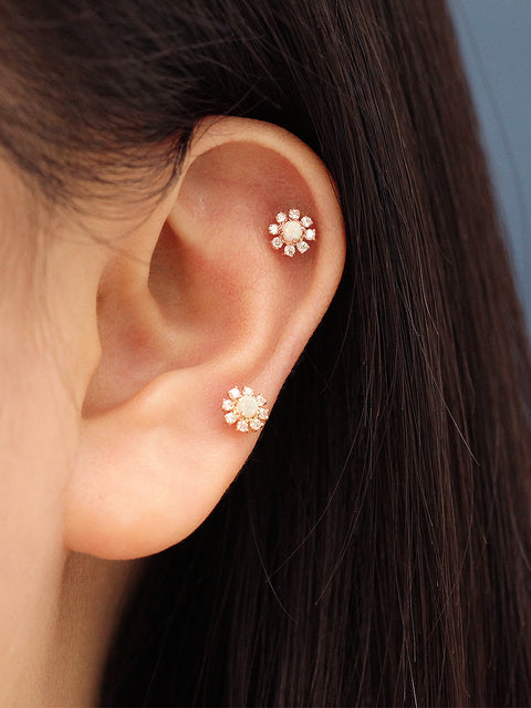 14K Gold Internal Opal Daisy Cartilage Earring 20G18G16G