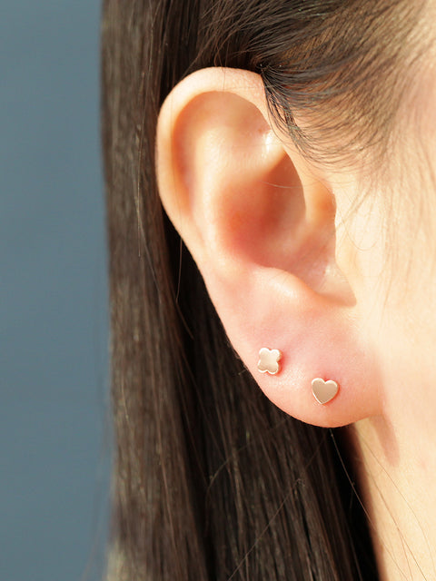 14K Gold Plain Star / Heart / Clover cartilage earring 20g