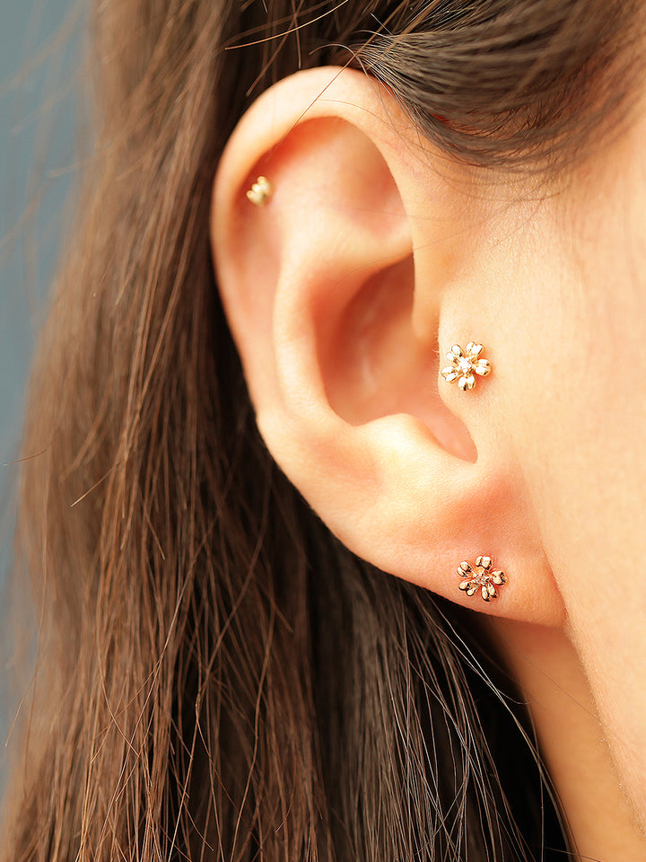 14K Gold Mini Cubic Flower Cartilage Earring 20G18G16G