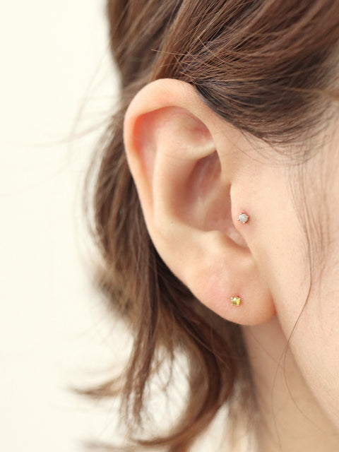 14K gold Rough Diamond cartilage earring 2mm 20g
