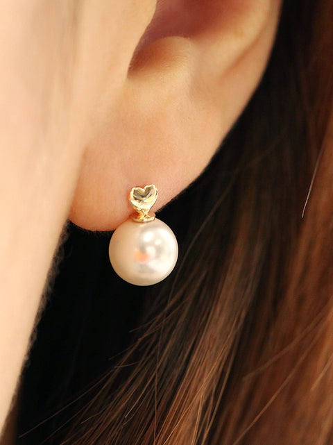 14K Gold Mini Heart Pearl Earring