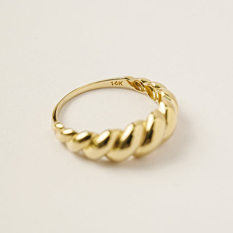 14K 18K Gold Hallow Croissant Ring