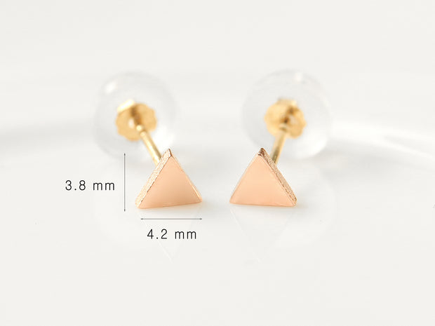 14K Gold Minimalist Earring