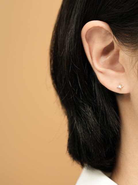 14K Gold Stud Cubic Cartilage Earring 20G18G16G