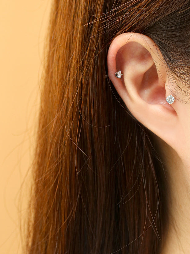 14K Gold 4 Pronged Moissanite Cartilage Earring 20G18G16G