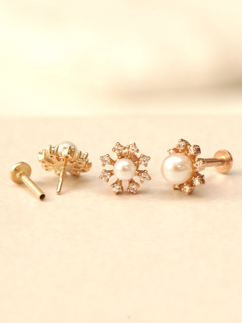 14K Gold Flower Cubic Pearl Internally Threaded Labret Piercing 18G16G