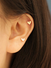 14K gold Glossy Heart cartilage earring 20g