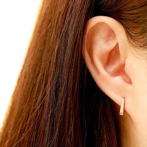 14K Gold Stick Cubic Cartilage Hoop Earring